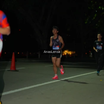 Runner Photo 3664125