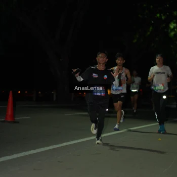 Runner Photo 3664181