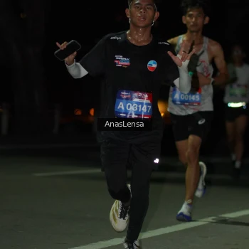 Runner Photo 3664186