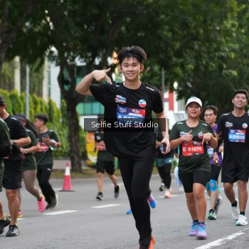 Runner Photo 3664252