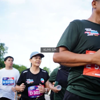 Runner Photo 3664302
