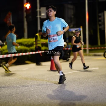 Runner Photo 3664334