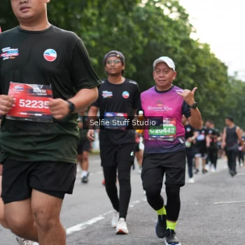 Runner Photo 3664370