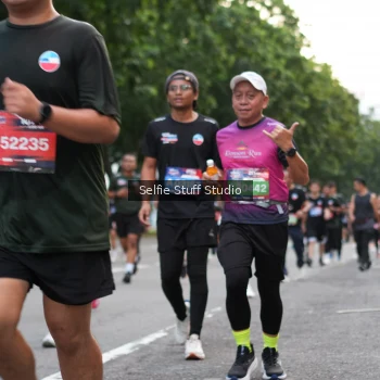 Runner Photo 3664389