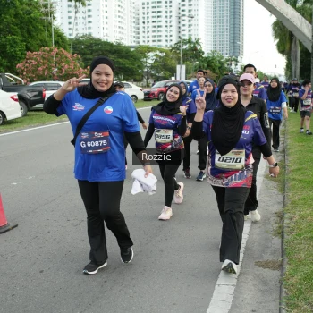 Runner Photo 3664410