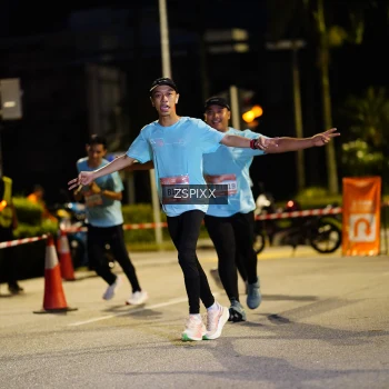 Runner Photo 3664510