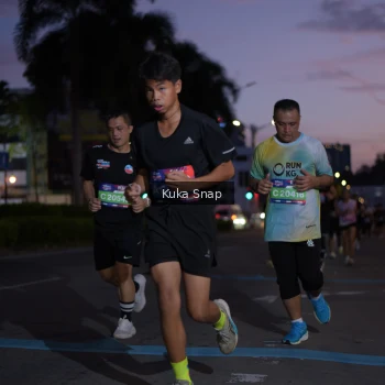 Runner Photo 3664515