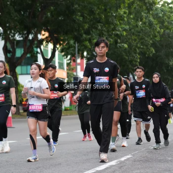 Runner Photo 3664516