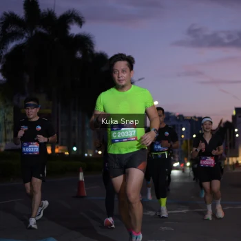 Runner Photo 3664573