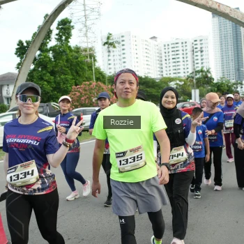 Runner Photo 3664574