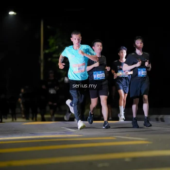 Runner Photo 3664592
