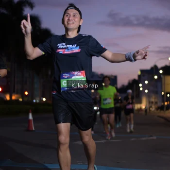 Runner Photo 3664602