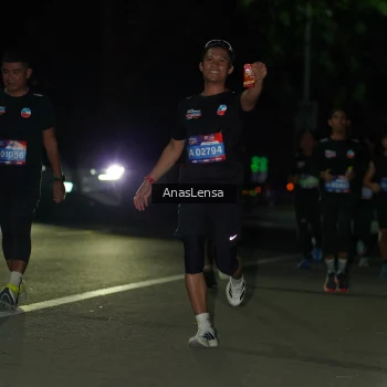 Runner Photo 3664629