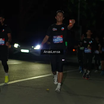 Runner Photo 3664659