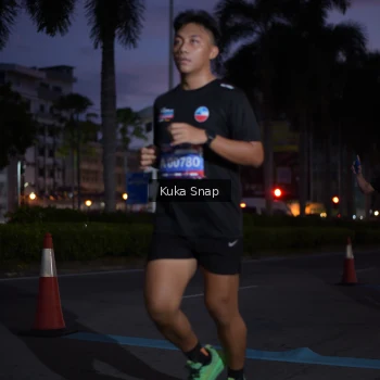 Runner Photo 3664670