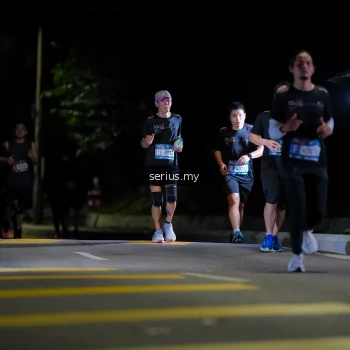Runner Photo 3664677
