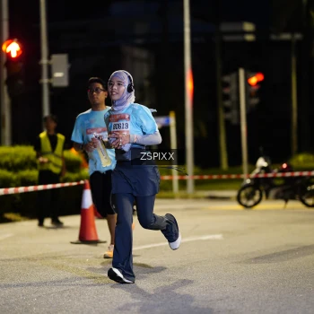 Runner Photo 3664683