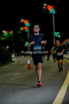 Runner Photo 3664686