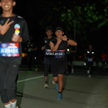 Runner Photo 3664701