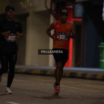 Runner Photo 3664702
