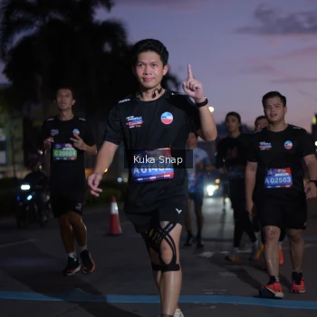 Runner Photo 3664732