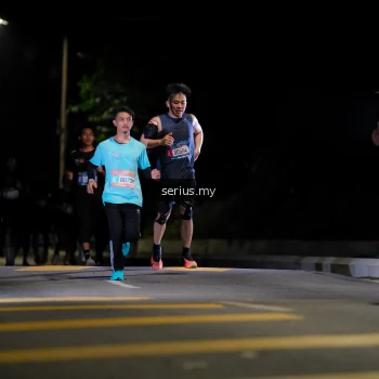 Runner Photo 3664734