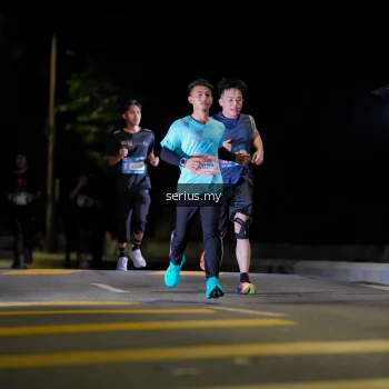 Runner Photo 3664760