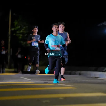 Runner Photo 3664766