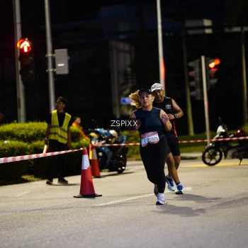 Runner Photo 3664770