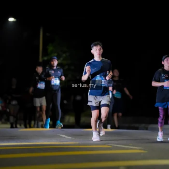Runner Photo 3664855