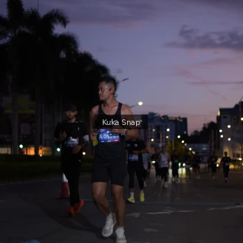 Runner Photo 3664859