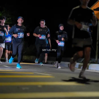 Runner Photo 3664875