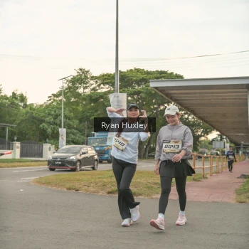 Runner Photo 3664912