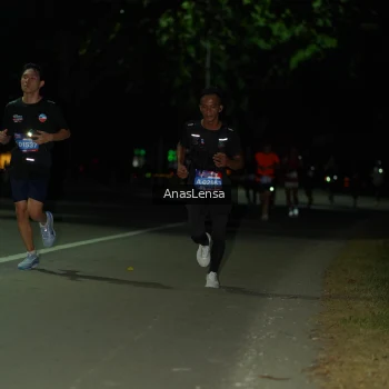 Runner Photo 3664915