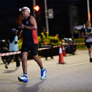 Runner Photo 3664950
