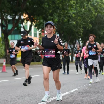 Runner Photo 3664999