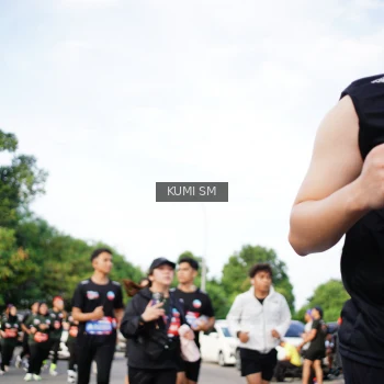 Runner Photo 3665023
