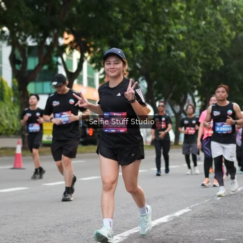 Runner Photo 3665024