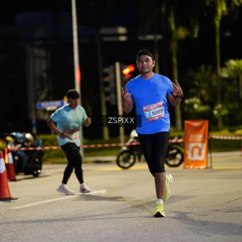 Runner Photo 3665050