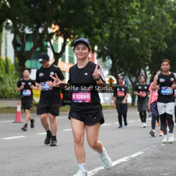 Runner Photo 3665070