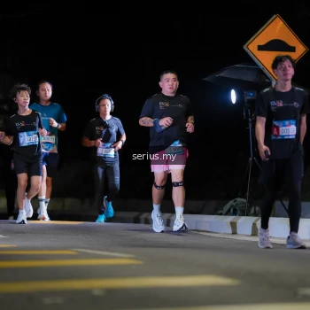 Runner Photo 3665122