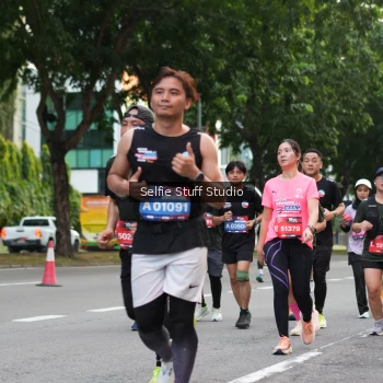 Runner Photo 3665129