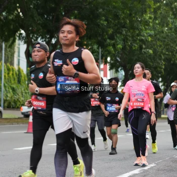 Runner Photo 3665157