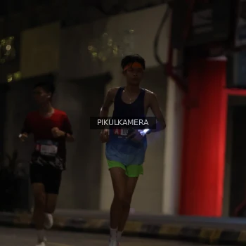 Runner Photo 3665173