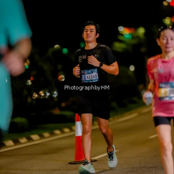 Runner Photo 3665213
