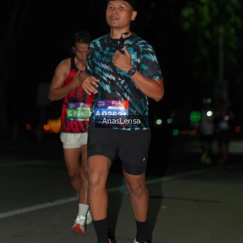 Runner Photo 3665253