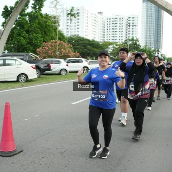 Runner Photo 3665298