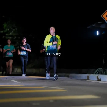 Runner Photo 3665302