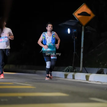 Runner Photo 3665312