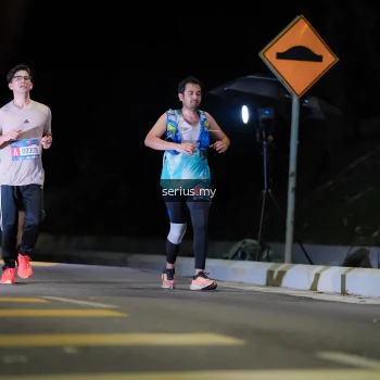 Runner Photo 3665313